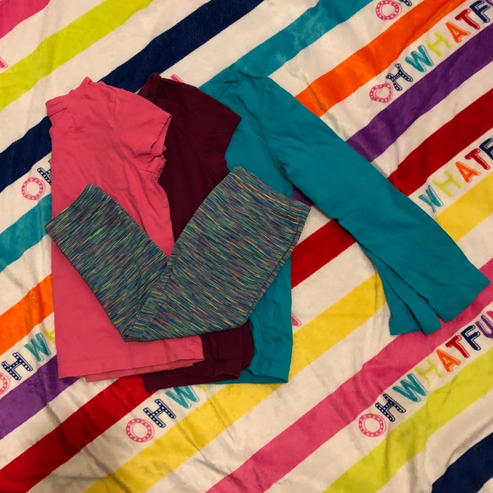 4 piece bundle! - Picture 5 of 7